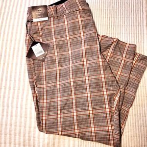 Ankle- Length Crop Pants